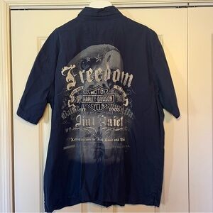 Harley Davidson men 100% cotton Freedom Ain’t Quiet button up short sleeve. Sz L